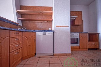 Prodej bytové jednotky 3+kk ve městě Jeseník - 5