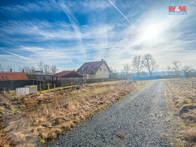 Prodej pozemku k bydlení s hrubou stavbou, 829 m², Veliš, - 5