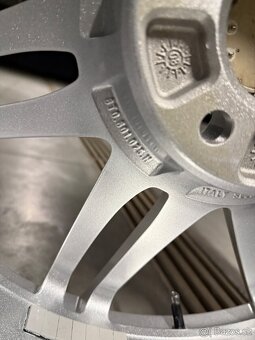 Predám OEM RS5 disky 5x112 R20 9j et29 - 5