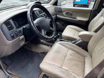 MITSUBISHI PAJERO SPORT 3.0 V6 - 5