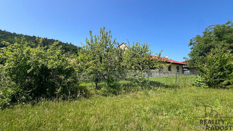 Prodej Stavebního pozemku Svinošice 912 m2 - 5