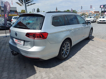 VW Passat 2,0TDI DSG/NAVI/TAŽNÉ/PARK KAMERA - 5