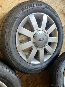 Ford Fusion - 5