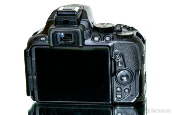 Nikon D5600 tělo TOP STAV - 5