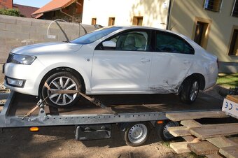 Škoda Rapid 1.6TDI 66kW klima park výhřev ALU - 5