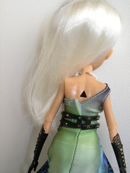 MGA panenka Projekt MC2 - 5