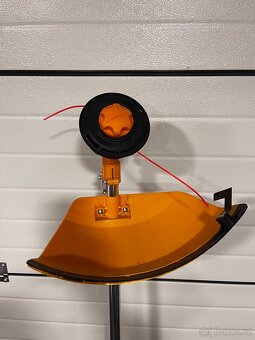 Křovinořez / strunová sekačka - 5