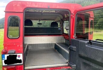 Land Rover Defender 90 - 5