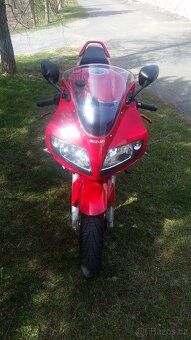 Suzuki SV650S - 5