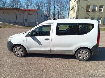 Dacia Dooker 1.6i-16v rok 2016 TAŽNÉ malý nájezd KM - 5