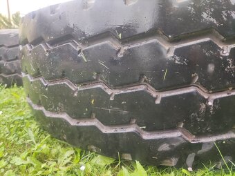 Pneu Pirelli AP05 385/65 R22.5 - 5