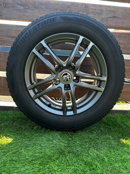 Alu kola 5x112 r17 s pneu (p55) - 5