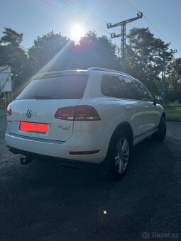 Volkswagen Touareg V6 3.0 4x4 - 5