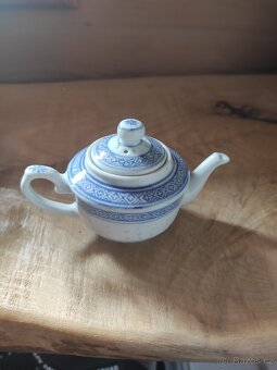 Sada porcelánového nádobí - 5