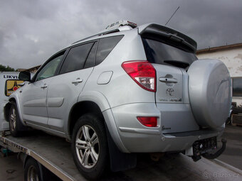 Toyota Rav 4 - 5