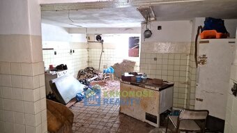 2 RD Babí Trutnov s velkým pozemkem k rekonstrukci - 5