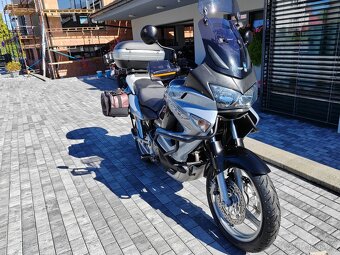 Honda xl 1000 Varadero - 5