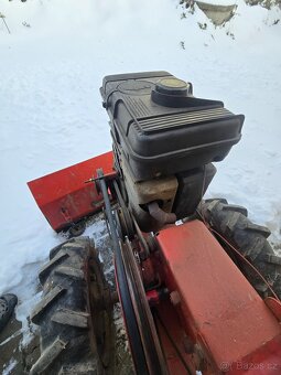 Malotraktor s motorem Briggs & Stratton 133432-0041-01 + pří - 5