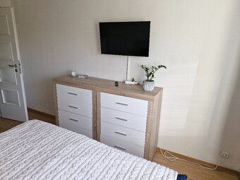 Hledá se spolehlivý a slušný nájemník do krásního bytu 2+1 - 5