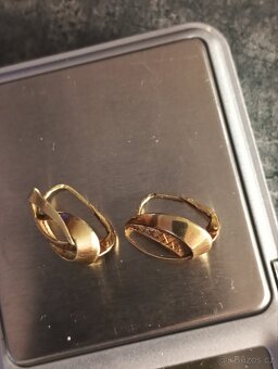 Starožitné zlaté náušnice - 5