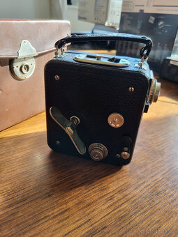 Historická kamera Pathé - 5