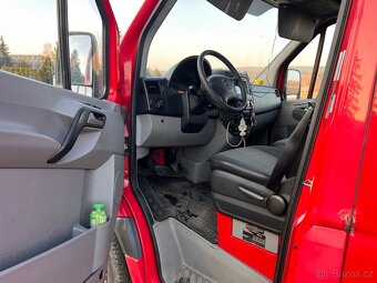 Mercedes Benz sprinter - 5