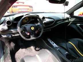 FERRARI F8 Tributo - 5