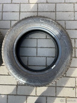 Pneu 195/65R15 - 5