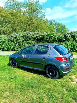 PEUGEOT 206 opečovávaný - 5