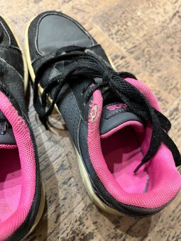 Dívčí tenisky Adidas, vel. 30 - 5