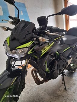 Kawasaki Z650 - 5