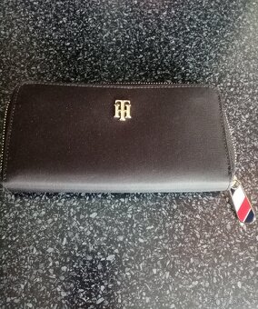 Peněženky Guess, Tommy Hilfiger, originál - 5