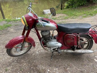 Jawa 250 - 5