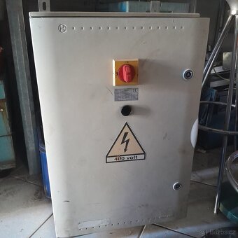 Elektro skříňka, měření. - 5