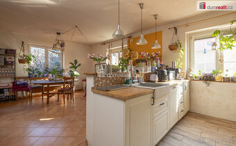 Prodej RD Loucká, 6+kk, pozemek 2240m2 - 5