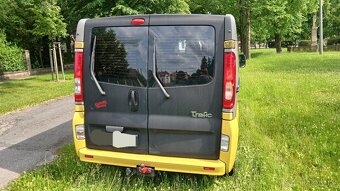 Prodám Renault trafic 2.0 dci rok 2008,6 míst - 5