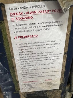 Dvousloupový zvedák 2 500 kg - 5