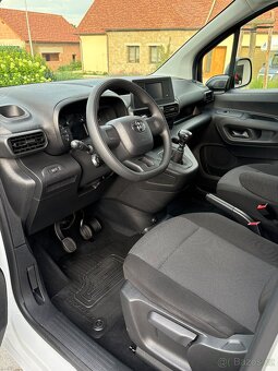 Toyota Proace city 1.5D 29 200 km - 5