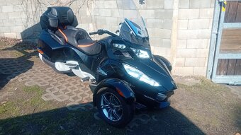 CAN AM spyder RT - 5