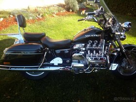 Honda Valkyrie F6C - 5