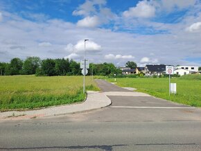 Prodej stavebních pozemků 911 a 912 m² Sezemice_Počaply - 5