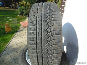 Kuga Originální zimní sada Alu kol 17" 235/55R17 - 5