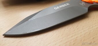 Nůž Gerber Paracord - 5
