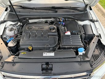 Volkswagen PASSAT B8 - 5