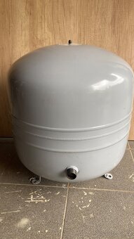 Expanzní nádoba Reflex NG 80l - 5