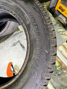 Zimní pneu 215/65 R16 C - 5