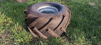 Pneo 20x10.00 -8 NHS NOVÉ - 5