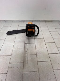 Motorová pila Partner P461 - 5