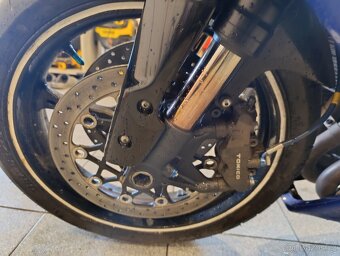 Suzuki GSX-R K7 CR doklady - 5