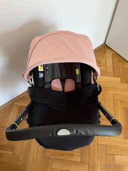 Autosedačka s integrovaným podvozkem DOONA plus - 5